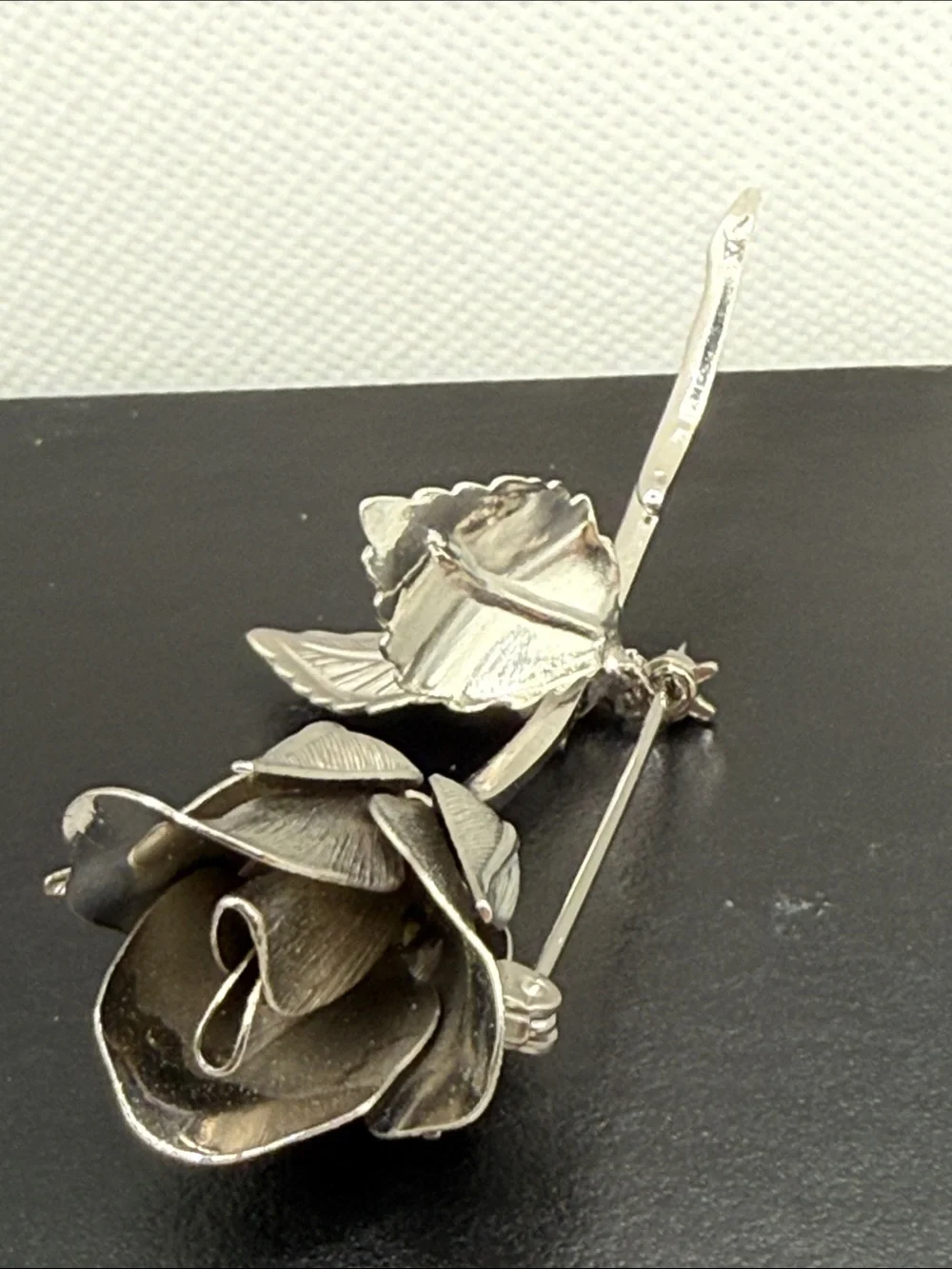 Vintage Giovanni stamped long stem rose Brooch - Silver tone Floral Pin